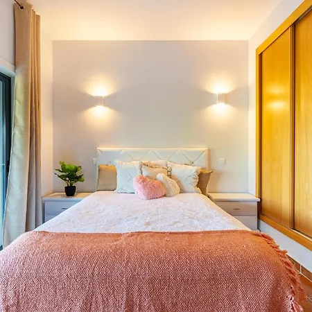 Marina Park לאגוּ‏ש